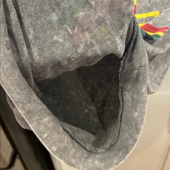 Vintage Gray Havana Graphic Tee - Picture 8 of 9